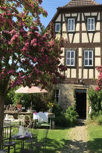 Atelier Henriette Dornberger - ForstHaus - Sommer